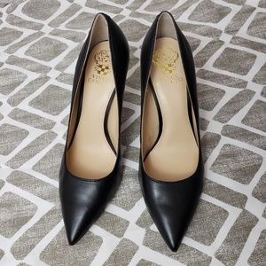 Vince Camuto black pumps 9.5